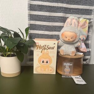 Labubu Hehe Have a Seat